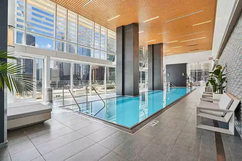 313 W Wolf Point Plaza Dr, Chicago, IL 60654 photo 47