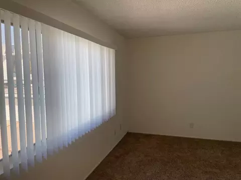 2521 Vanderbilt Ln, Redondo Beach, CA 90278 photo 2