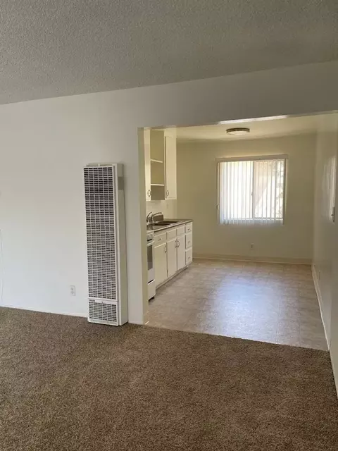 2521 Vanderbilt Ln, Redondo Beach, CA 90278 photo 3