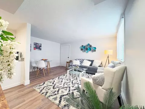 1607 26th St NW, Canton, OH 44709