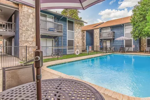2803 Woodbury St, San Antonio, TX 78217