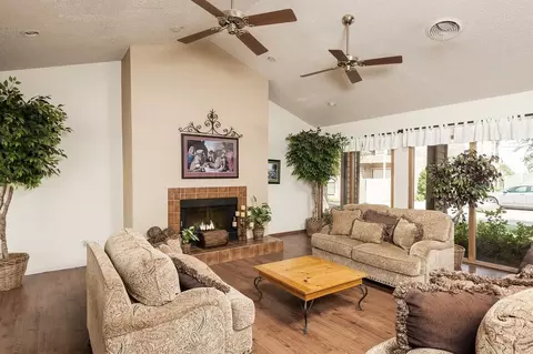 1212 E Wadley Ave, Midland, TX 79705