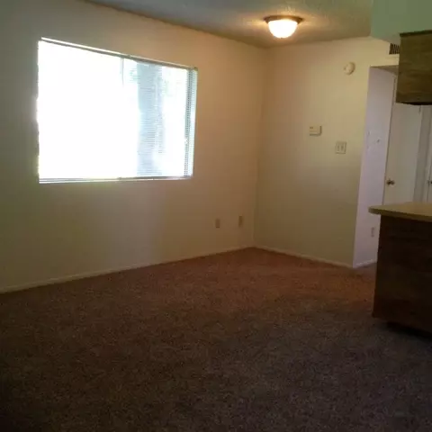Yuma Gardens Apartments, Yuma, AZ 85364 photo 2