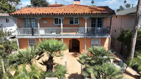 6636 Del Playa Dr, Isla Vista, CA 93117