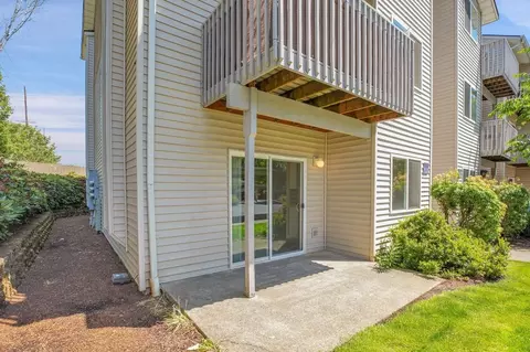 1194 Barnes Ave SE, Salem, OR 97306