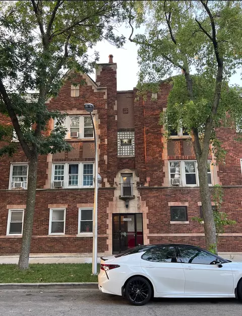 2900 N Laramie Ave, Chicago, IL 60641