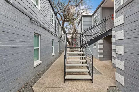 206 W 38th St, Austin, TX 78705 photo 43