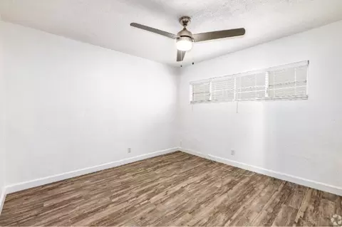 5940 San Fernando Rd, Glendale, CA 91202 photo 3