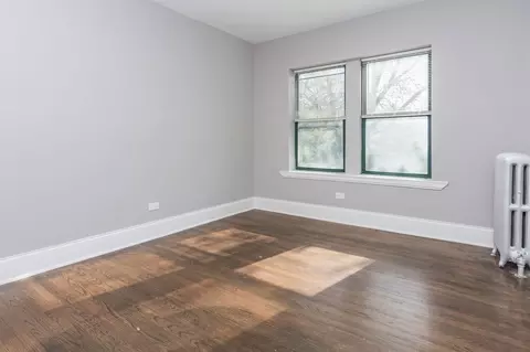 6700 S Constance Ave, Chicago, IL 60649 photo 8