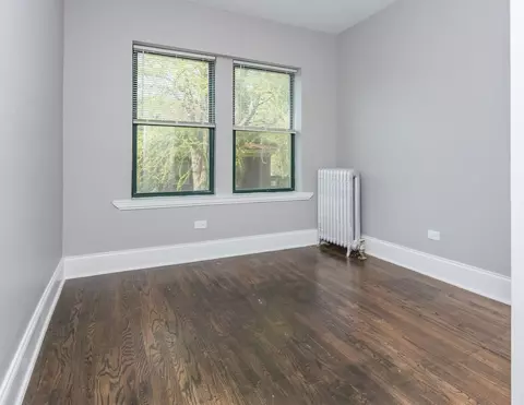 6700 S Constance Ave, Chicago, IL 60649 photo 6