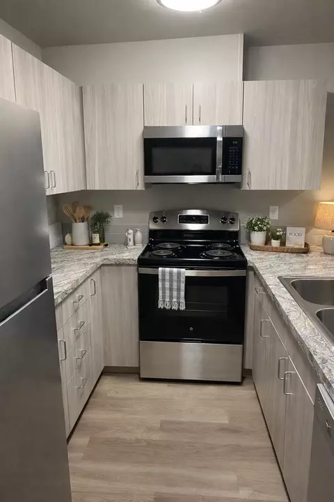 Plum Creek Apartments, Selah, WA 98942
