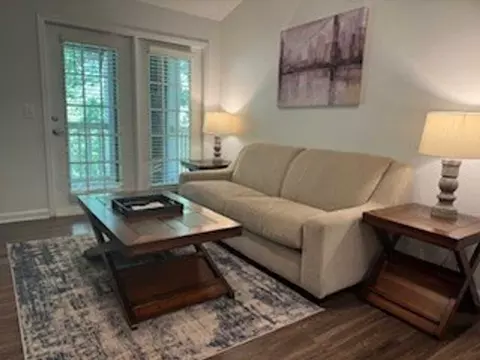 5028 Gardner Dr, Alpharetta, GA 30009