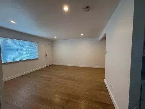 445 Rose Ave, Long Beach, CA 90802 photo 7