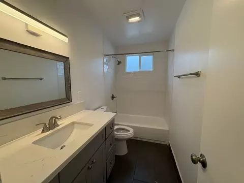 445 Rose Ave, Long Beach, CA 90802