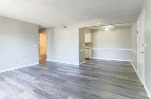 10505 Evans Plz, Omaha, NE 68134