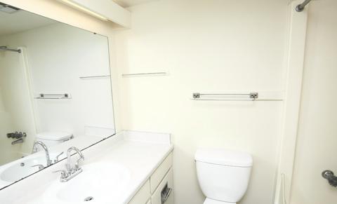 2486 N Harbor Dr, Bay City, MI 48706 photo 32