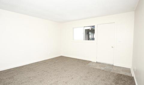 2486 N Harbor Dr, Bay City, MI 48706 photo 41
