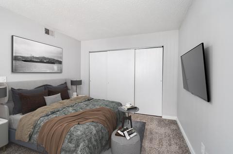 2486 N Harbor Dr, Bay City, MI 48706 photo 6