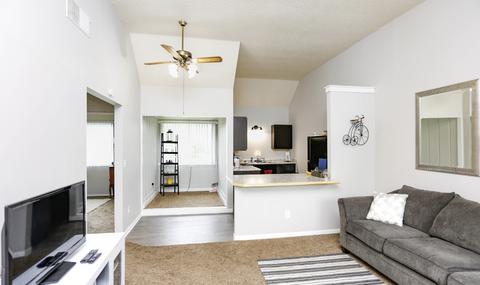2486 N Harbor Dr, Bay City, MI 48706 photo 40