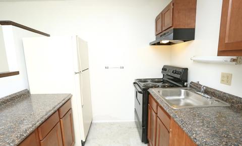 2486 N Harbor Dr, Bay City, MI 48706 photo 17