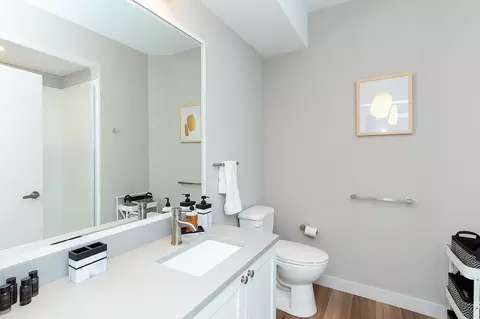 2800 Franklin Blvd, Cleveland, OH 44113 photo 30