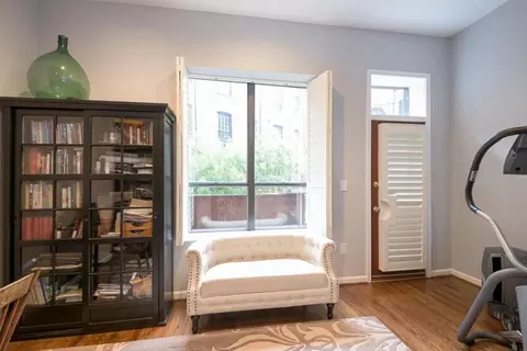1425 P St NW, Washington, DC 20005 photo 5