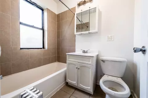 8127 S Ellis Ave, Chicago, IL 60619 photo 9