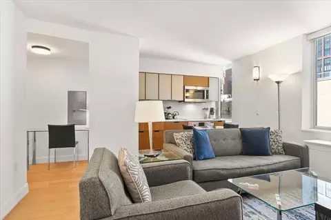 67 Wall St, New York, NY 10005