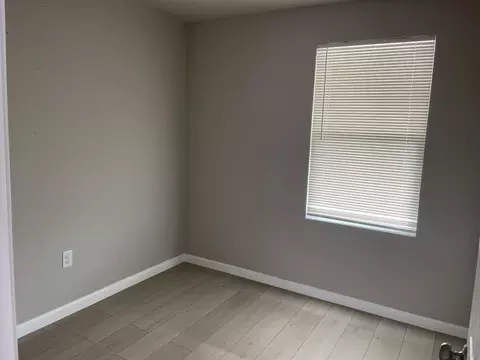 715 New Laredo Hwy, San Antonio, TX 78211 photo 5