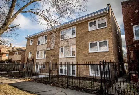 10933 S Vernon Ave, Chicago, IL 60628