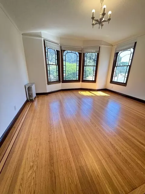 225 Lincoln Way, San Francisco, CA 94122