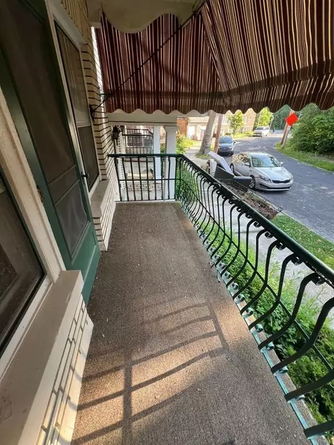 1602 Ridgefield Rd, Cleveland Heights, OH 44118