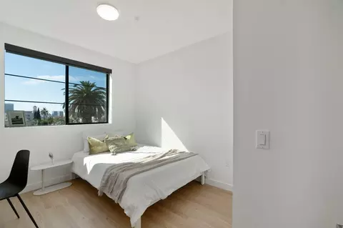 426 N Alexandria Ave, Los Angeles, CA 90004