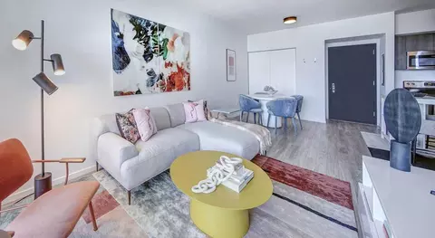 230 NE 4th St, Miami, FL 33132 photo 20