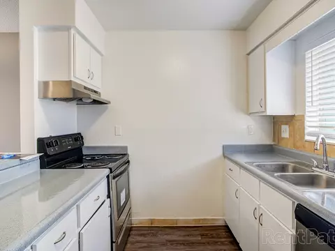 2902 Sycamore Ct, Tampa, FL 33613 photo 53