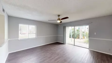 2902 Sycamore Ct, Tampa, FL 33613 photo 95