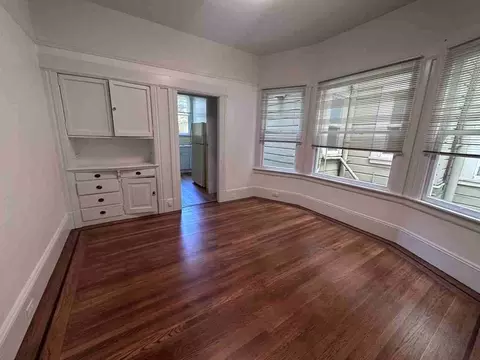 619 Frederick St, San Francisco, CA 94117