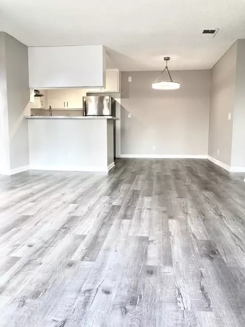 10025 Imperial Hwy, Downey, CA 90242 photo 4