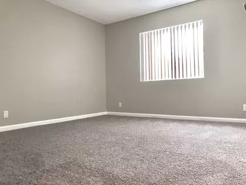10025 Imperial Hwy, Downey, CA 90242 photo 11