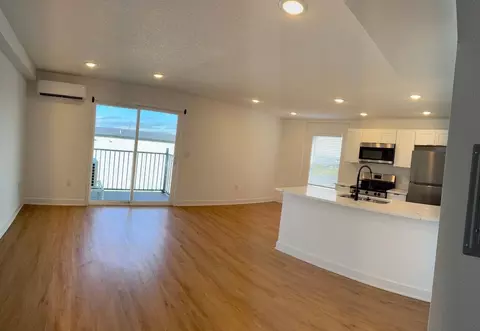 703 Monona Ave, Des Moines, IA 50315
