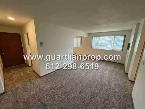 2048 County Road F E, White Bear Lake, MN 55110