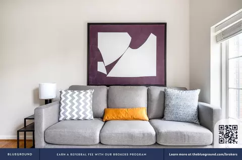 1425 P St NW, Washington, DC 20005 photo 4