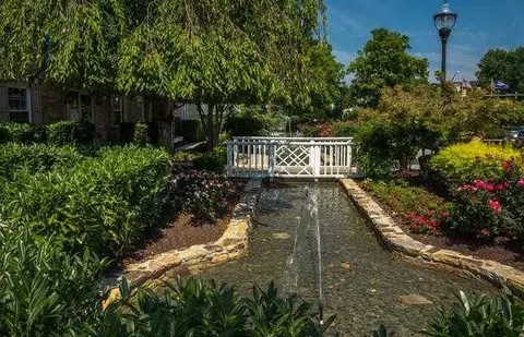 10000 Greenside Dr, Cockeysville, MD 21030 photo 10