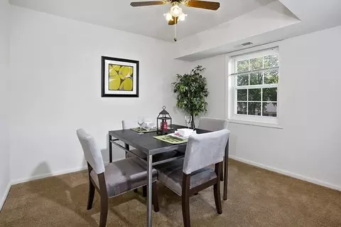 10000 Greenside Dr, Cockeysville, MD 21030 photo 5