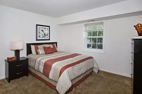 10000 Greenside Dr, Cockeysville, MD 21030 photo 6