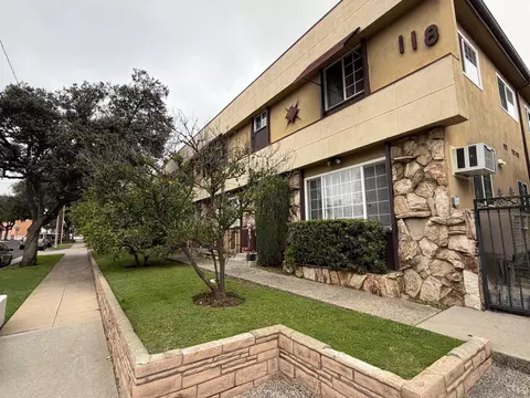 118 S Chester Ave, Pasadena, CA 91106