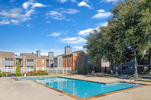 5644 Riverwalk Dr, Benbrook, TX 76109 photo 13