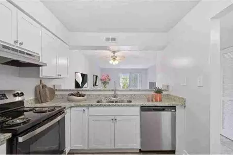 109 Wrights Point Dr, Fort Wright, KY 41011 photo 5