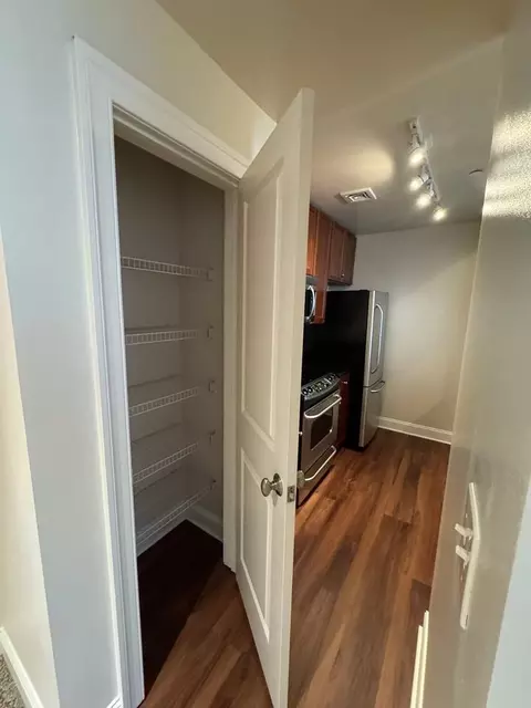 222 N Charles St, Baltimore, MD 21201 photo 30