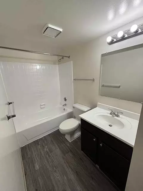 222 N Charles St, Baltimore, MD 21201 photo 14